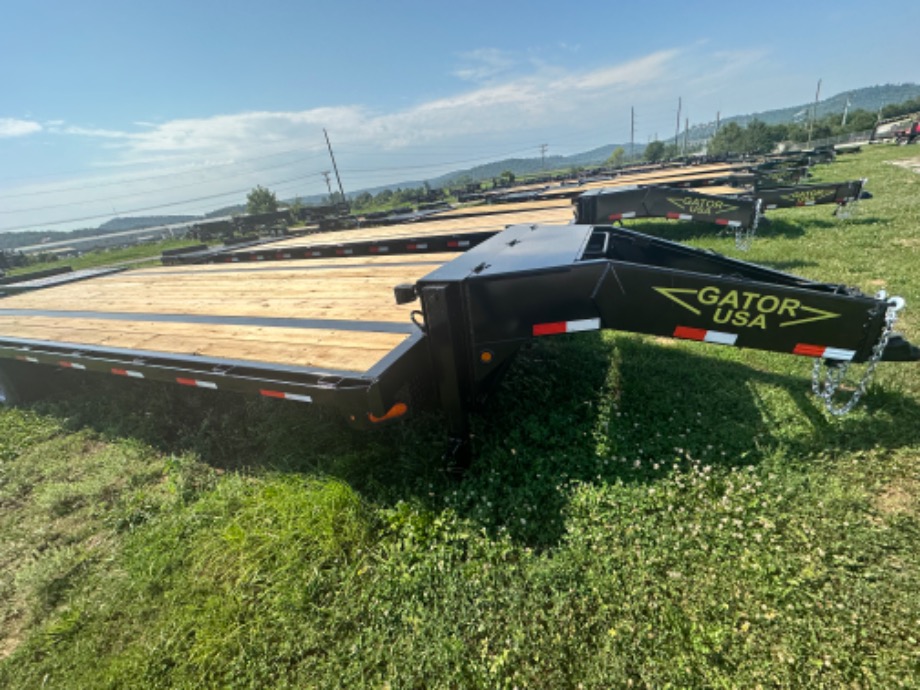 M10021 Skid Steer Trailers 