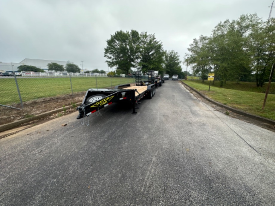 M10022 Skid Steer Trailers 