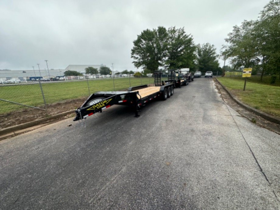 M10022 Skid Steer Trailers 