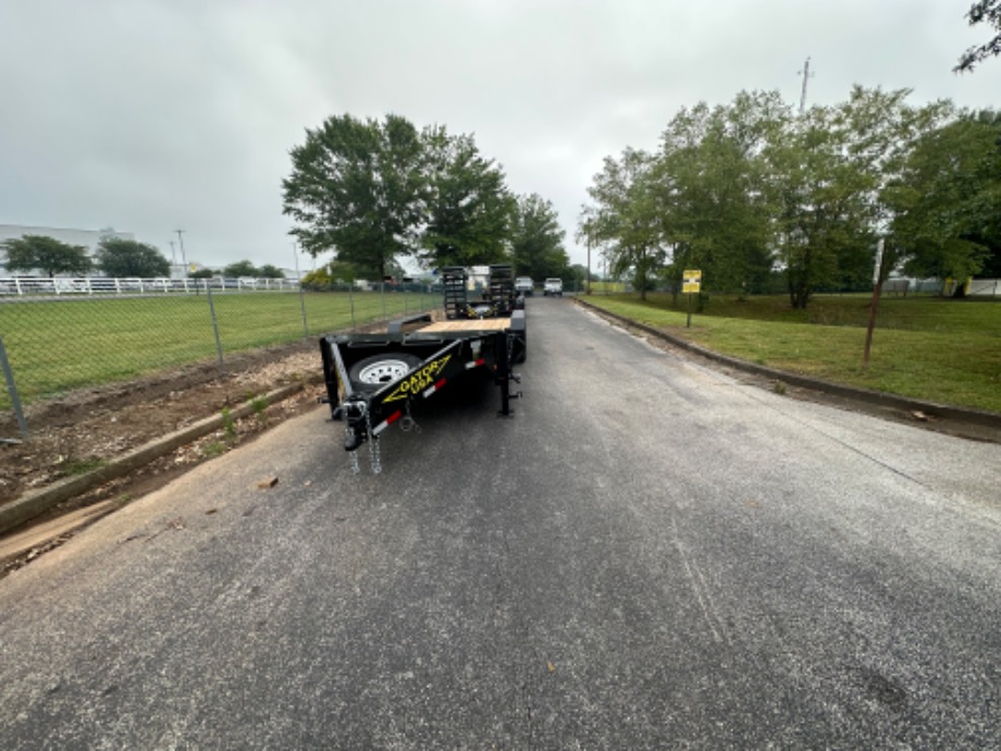 M10022 Skid Steer Trailers 