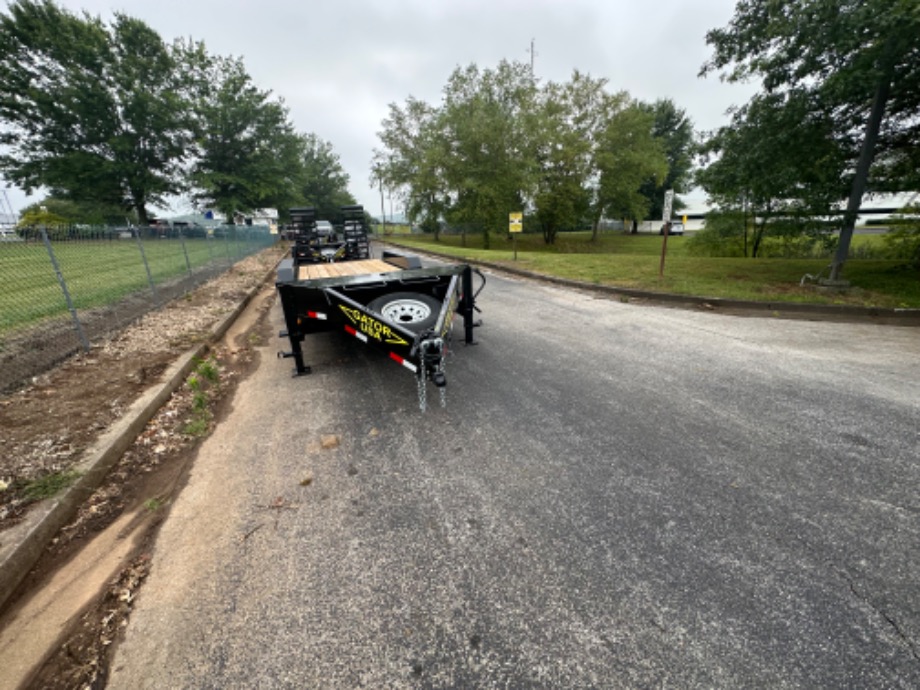 M10022 Skid Steer Trailers 