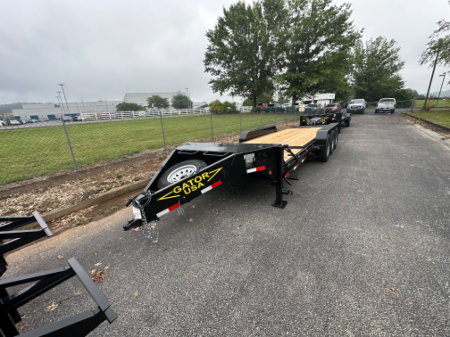 M10023 Skid Steer Trailers 