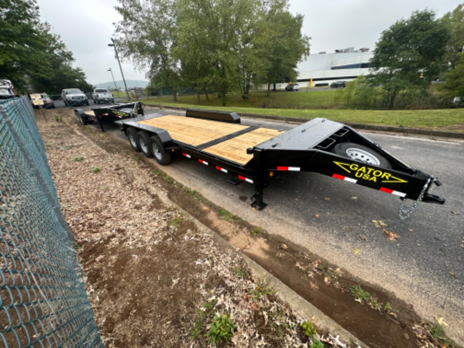 M10023 Skid Steer Trailers 