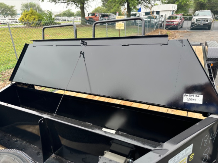 M10024 Skid Steer Trailers 