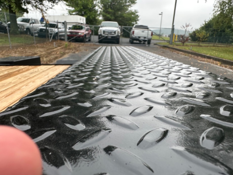 M10024 Skid Steer Trailers 