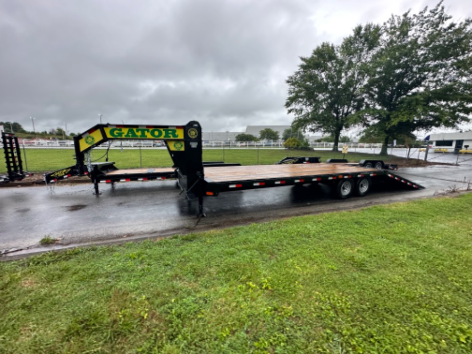 M10026 Skid Steer Trailers 