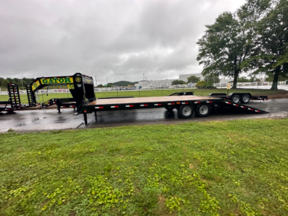 M10026 Skid Steer Trailers 