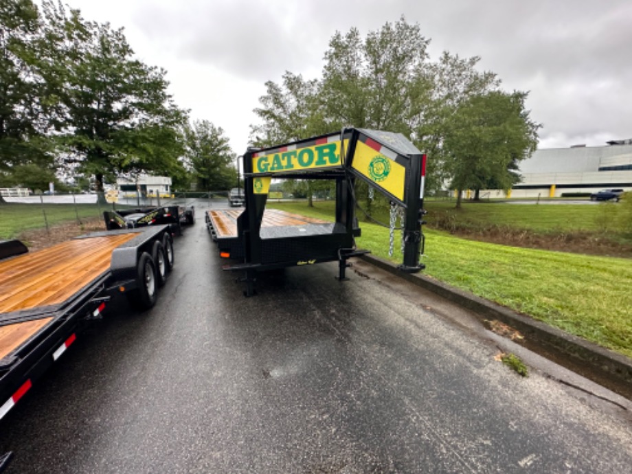 M10026 Skid Steer Trailers 