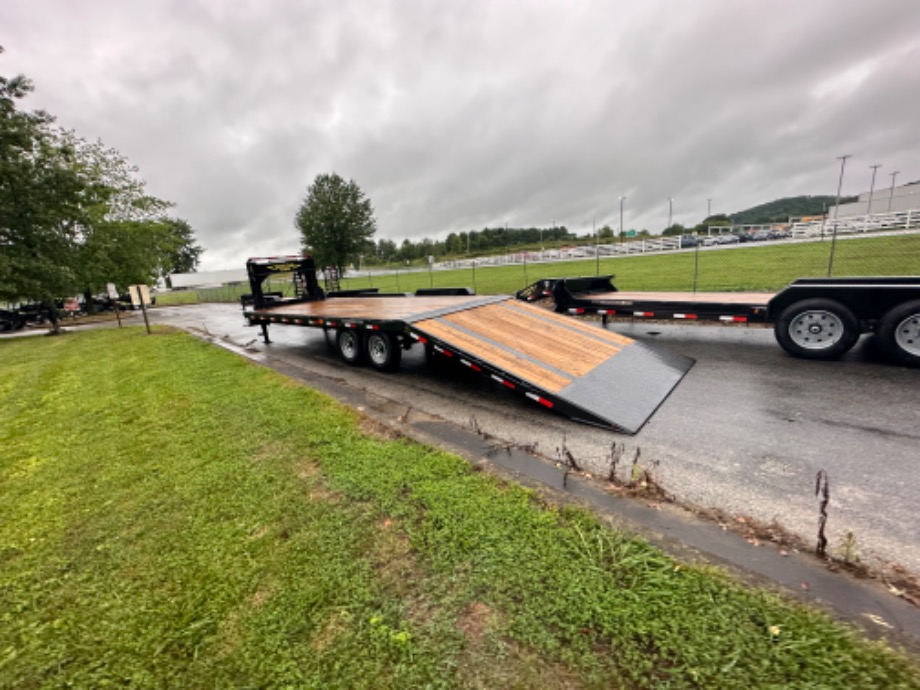 M10026 Skid Steer Trailers 