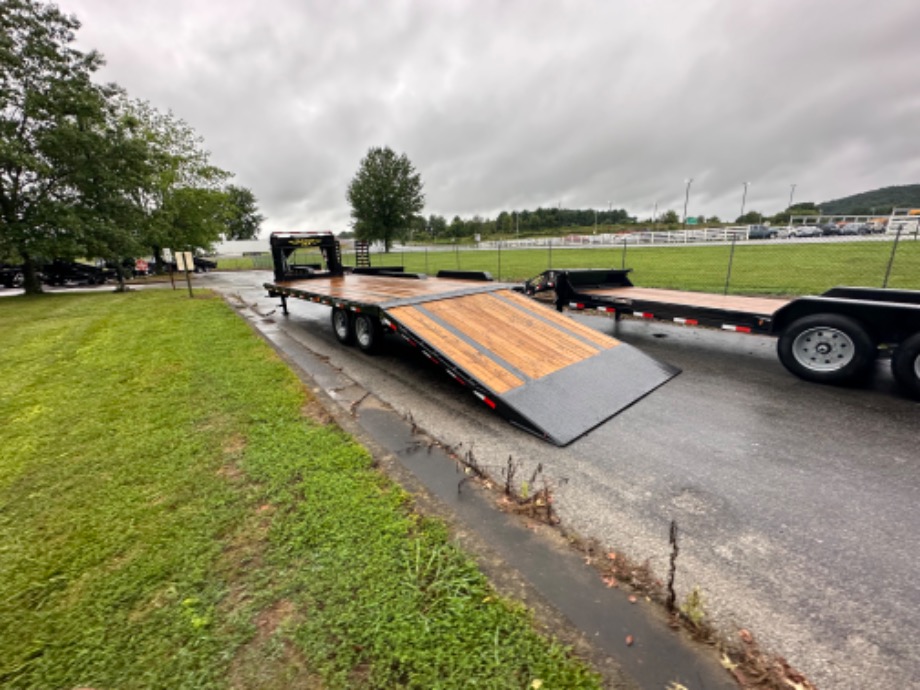 M10026 Skid Steer Trailers 