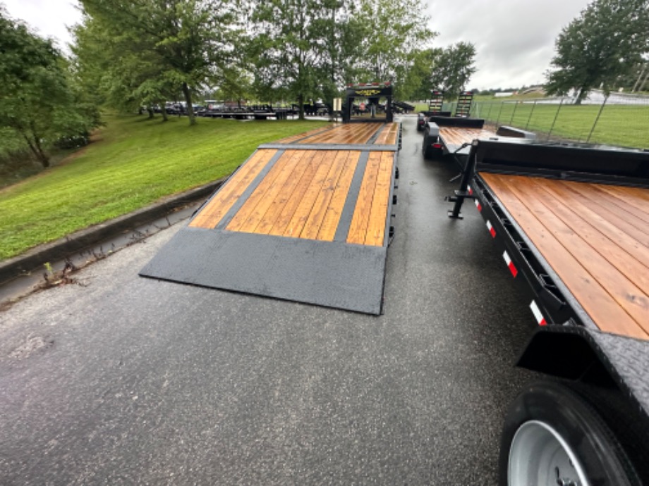 M10026 Skid Steer Trailers 