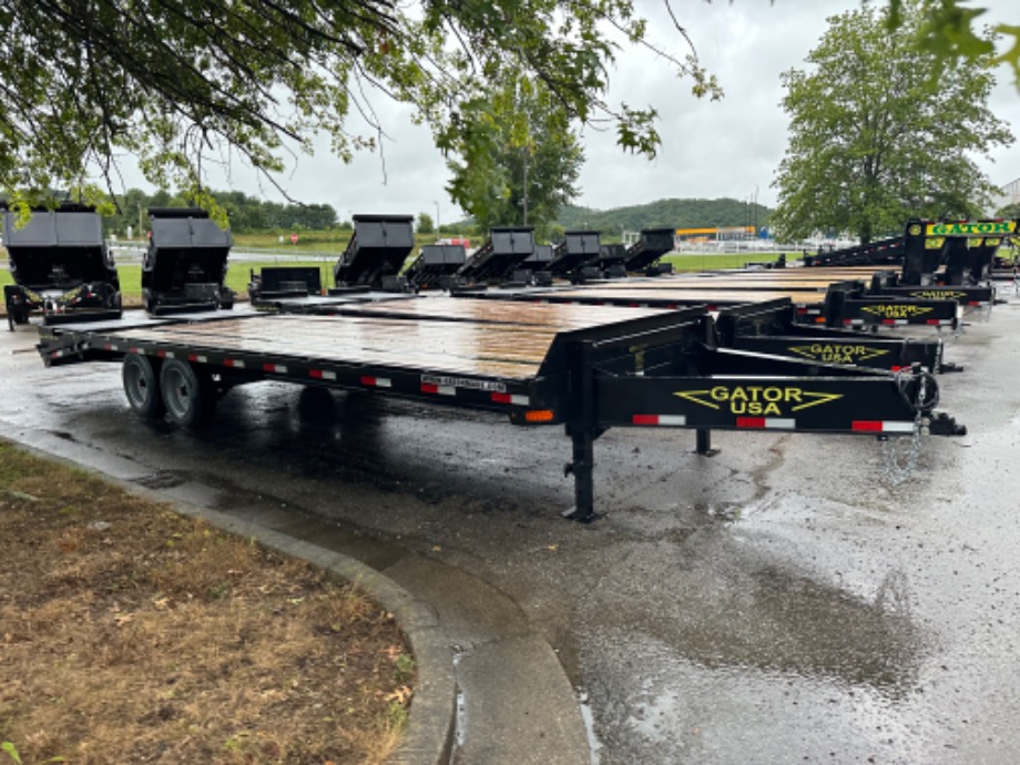 M10028 Skid Steer Trailers 