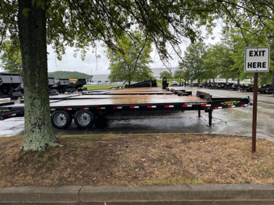 M10028 Skid Steer Trailers 