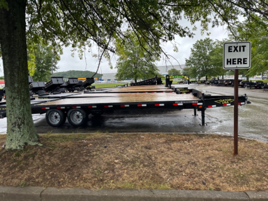 M10028 Skid Steer Trailers 