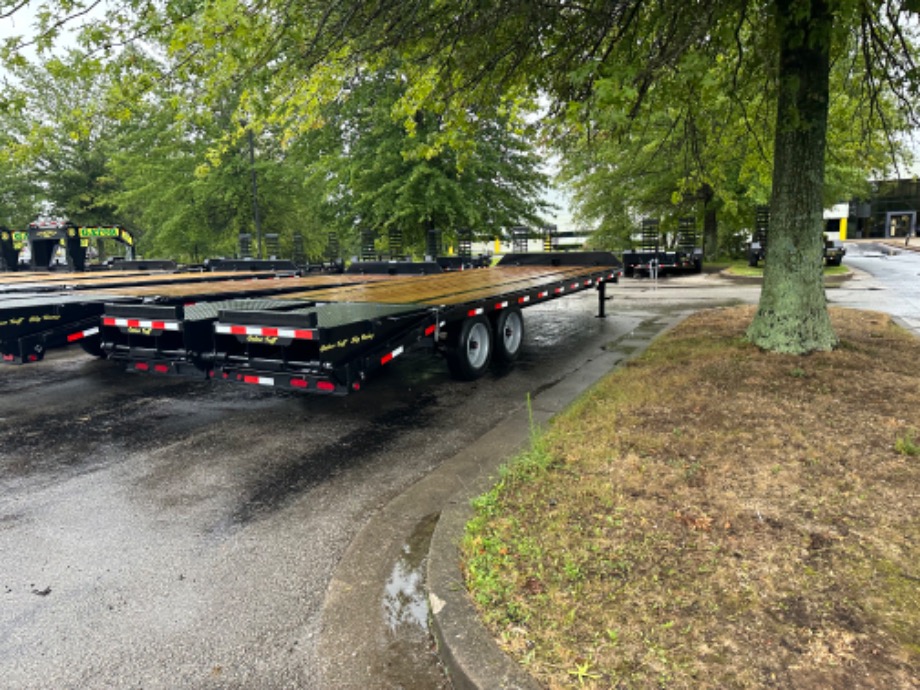 M10028 Skid Steer Trailers 