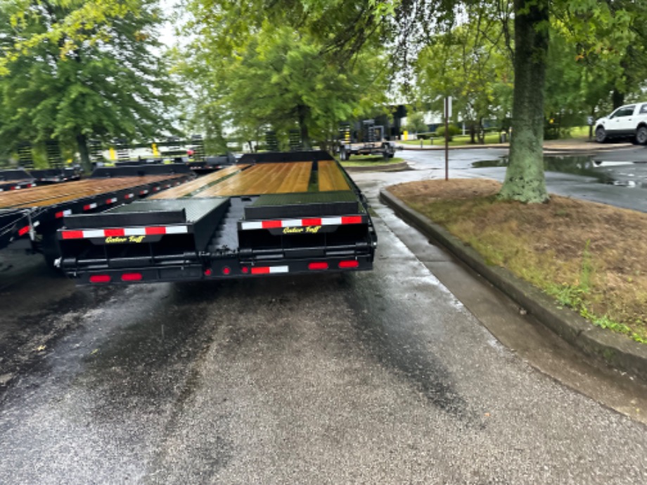 M10028 Skid Steer Trailers 