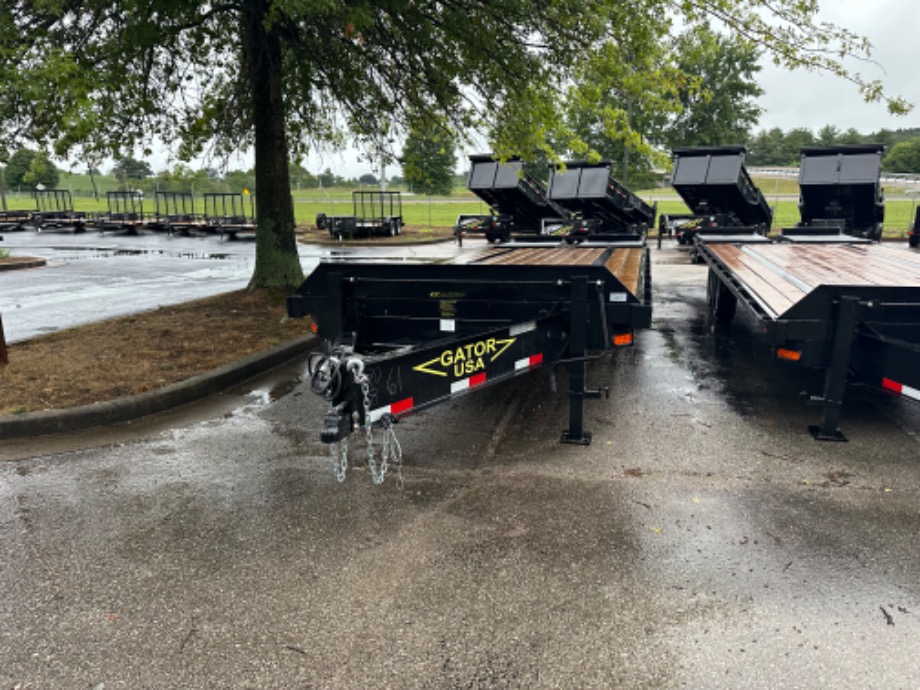 M10028 Skid Steer Trailers 