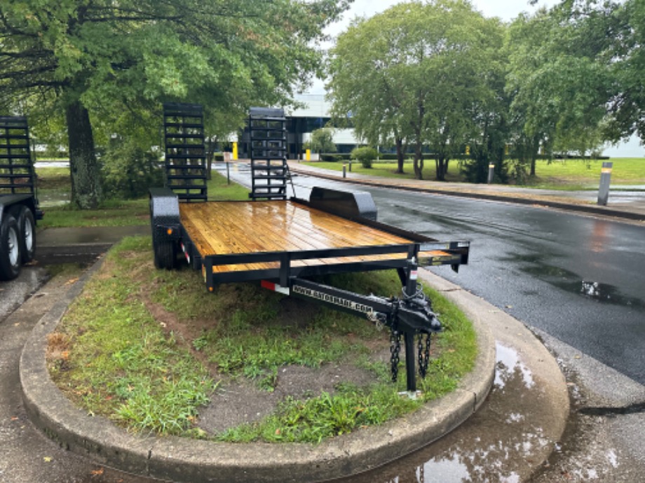 M10030 Skid Steer Trailers 