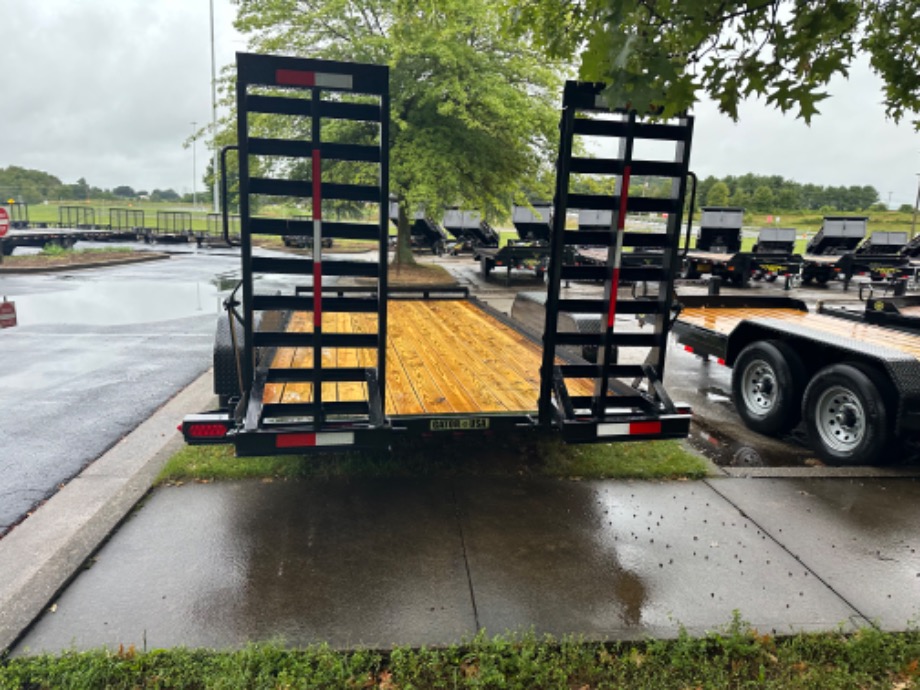 M10030 Skid Steer Trailers 