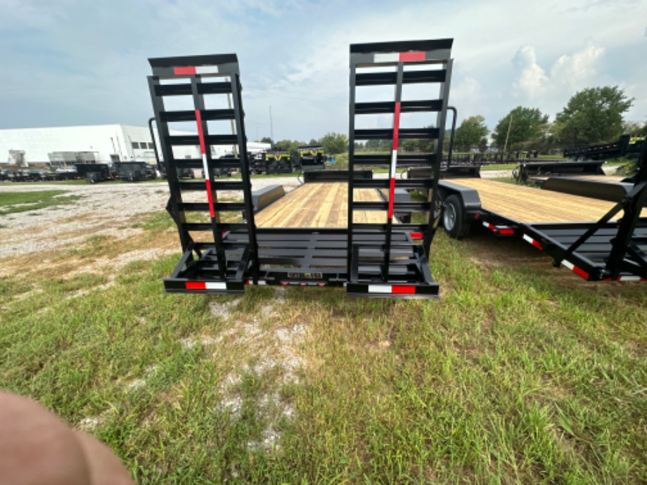 M10031 Skid Steer Trailers 