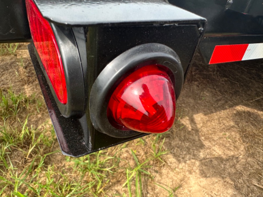 M10031 Skid Steer Trailers 