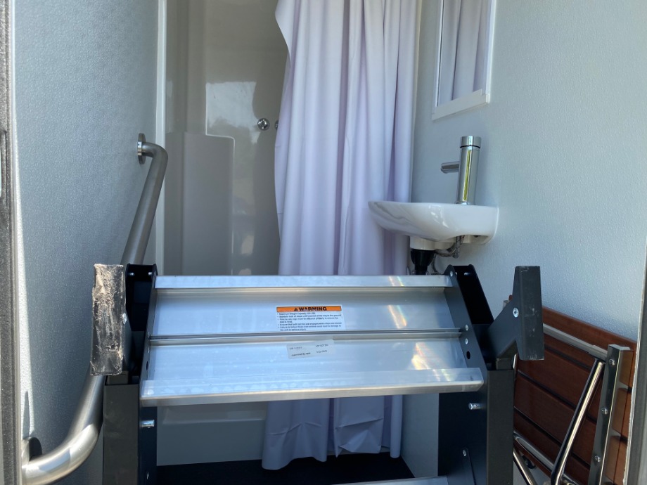 Shower Trailer | Perfect Mobile Shower Trailer For Disaster Relief Mobile Shower Trailer 