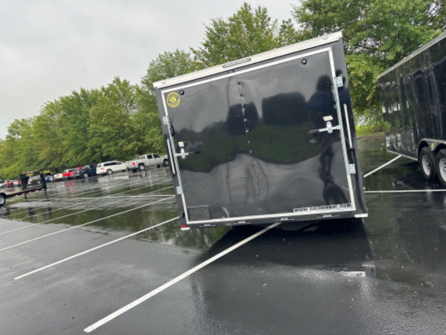 M10031 Best Enclosed Trailer 