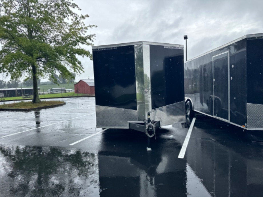 M10032 Best Enclosed Trailer 