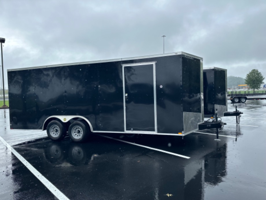 M10032 Best Enclosed Trailer 