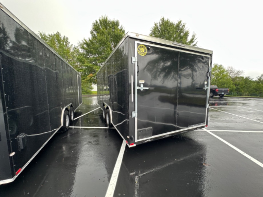 M10032 Best Enclosed Trailer 