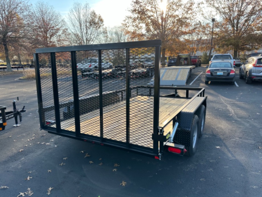 Utility trailer 12ft 7GVWR Spring Assist Gate Utility Trailers 