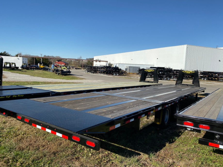 Hot Shot Trailer With Hydraulic Dovetail HotShot Trailers 