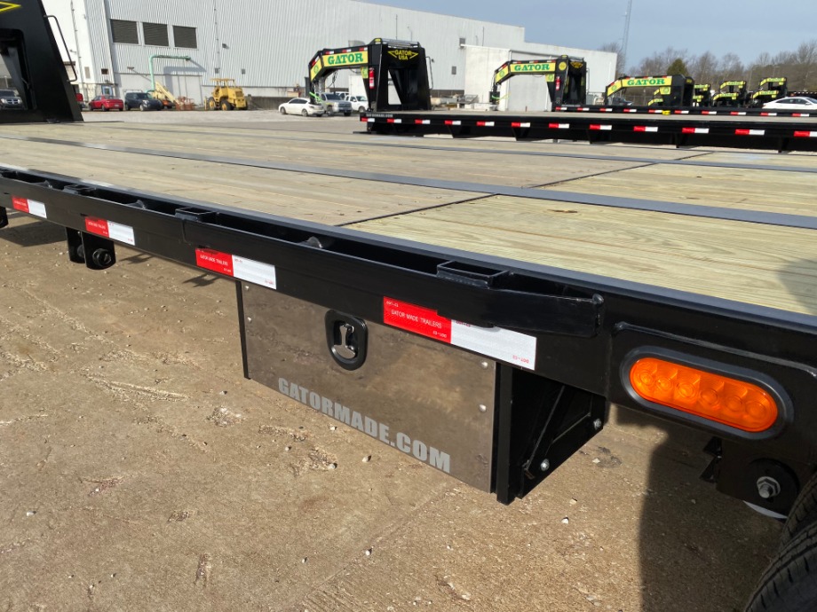 Hotshot Trailer with Air Ride Suspension HotShot Trailers 