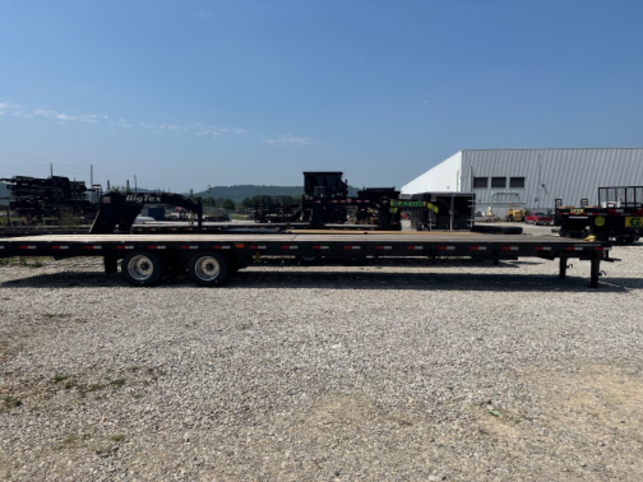 M10039 HotShot Trailers 