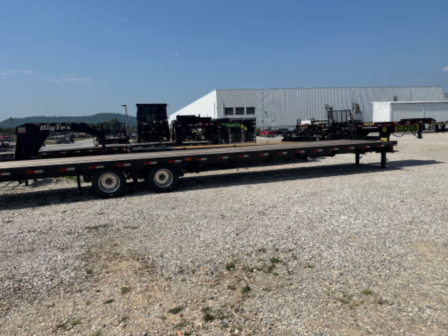 M10039 HotShot Trailers 