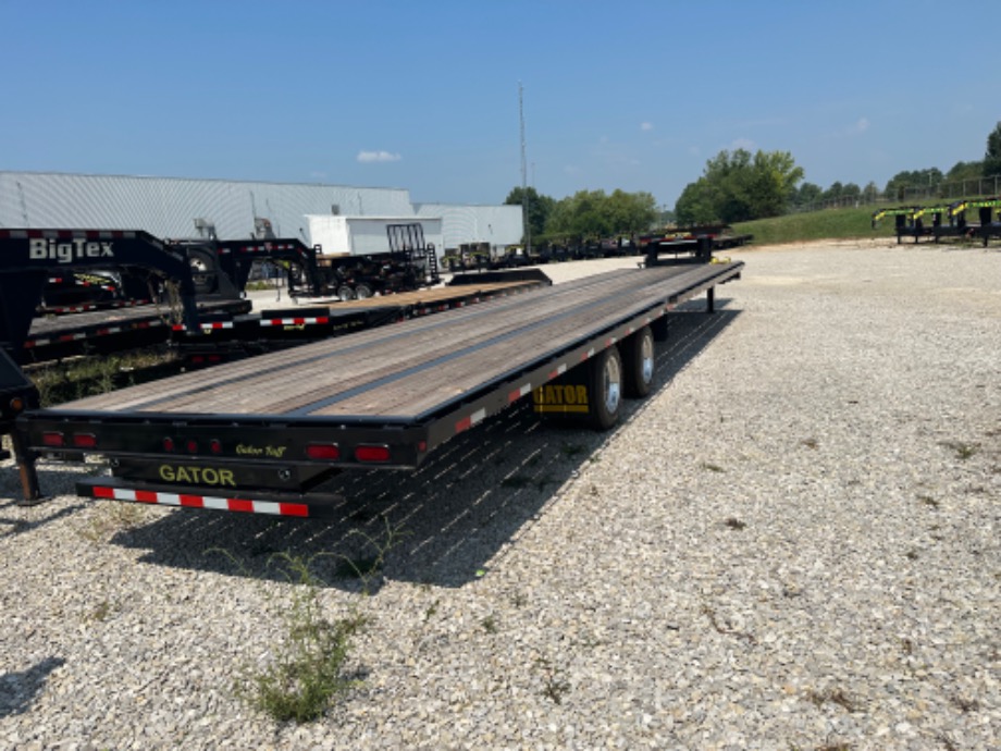 M10039 HotShot Trailers 