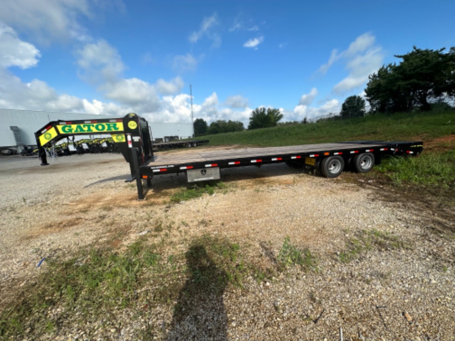 M10040 HotShot Trailers 