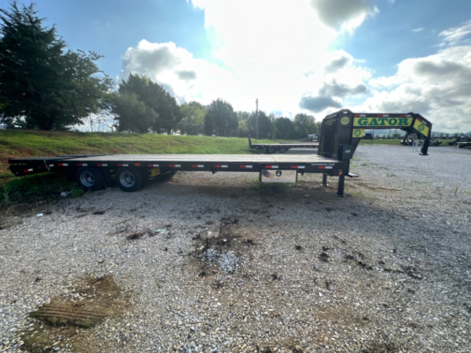 M10040 HotShot Trailers 