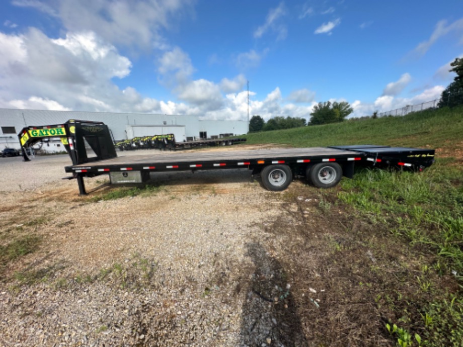 M10040 HotShot Trailers 