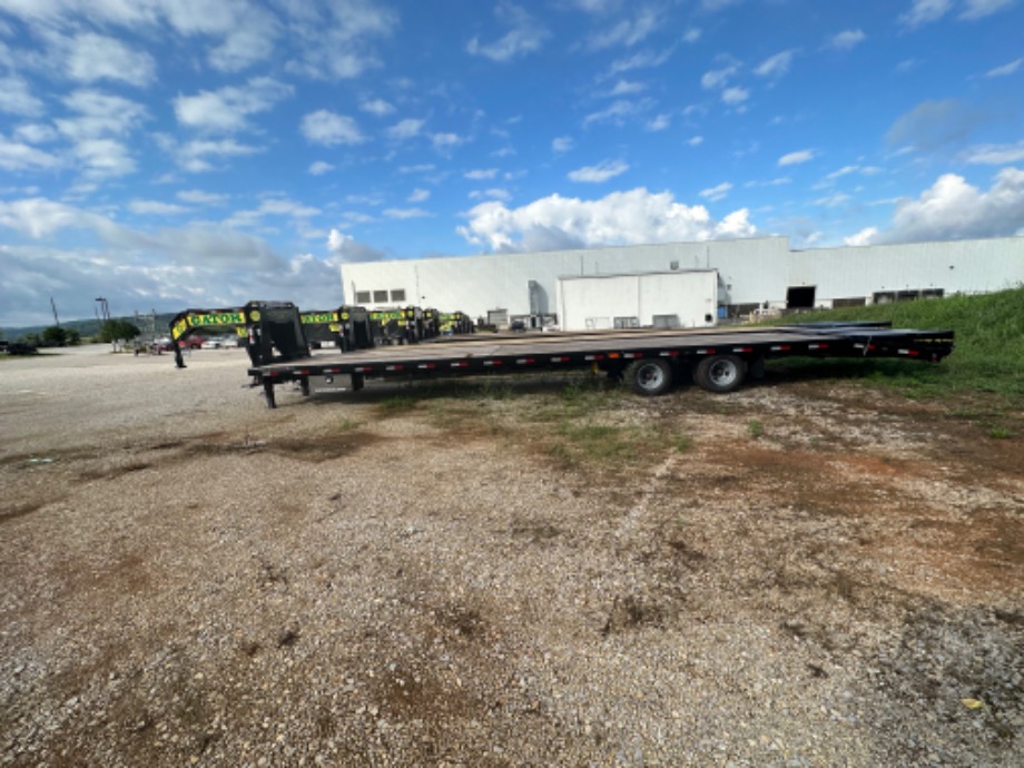 M10043 HotShot Trailers 