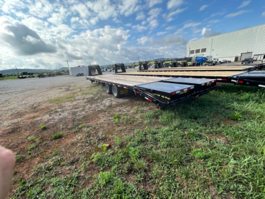 M10043 HotShot Trailers 