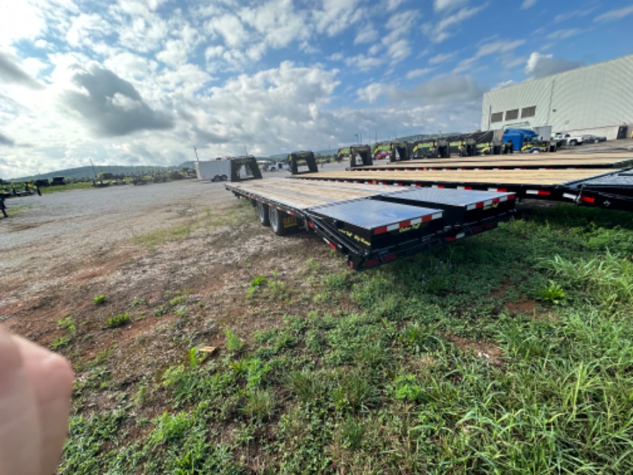 M10043 HotShot Trailers 