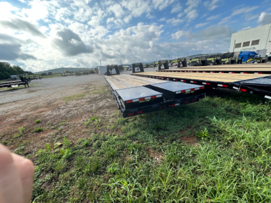 M10043 HotShot Trailers 