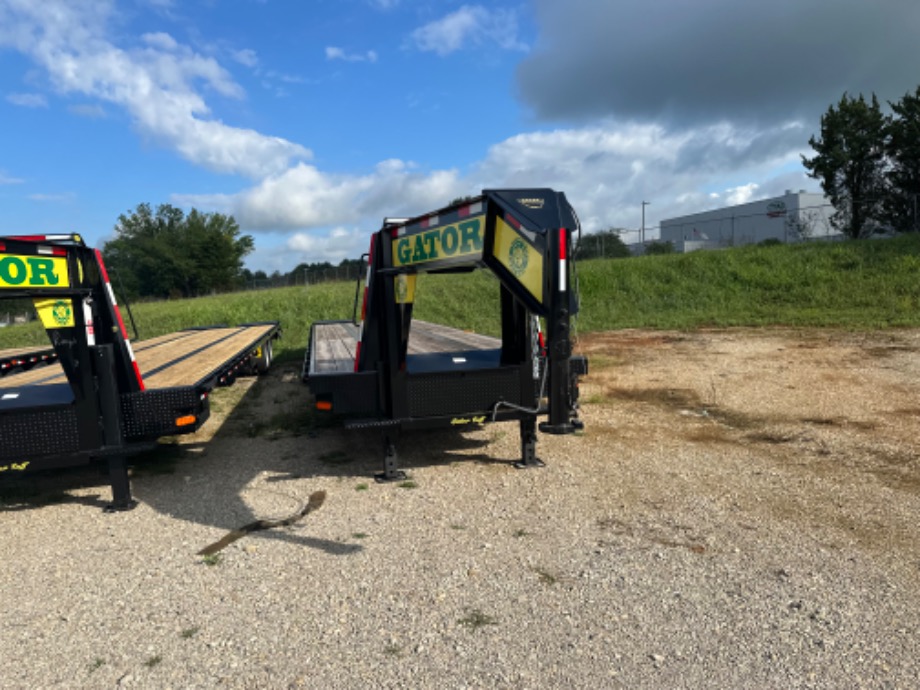 M10043 HotShot Trailers 