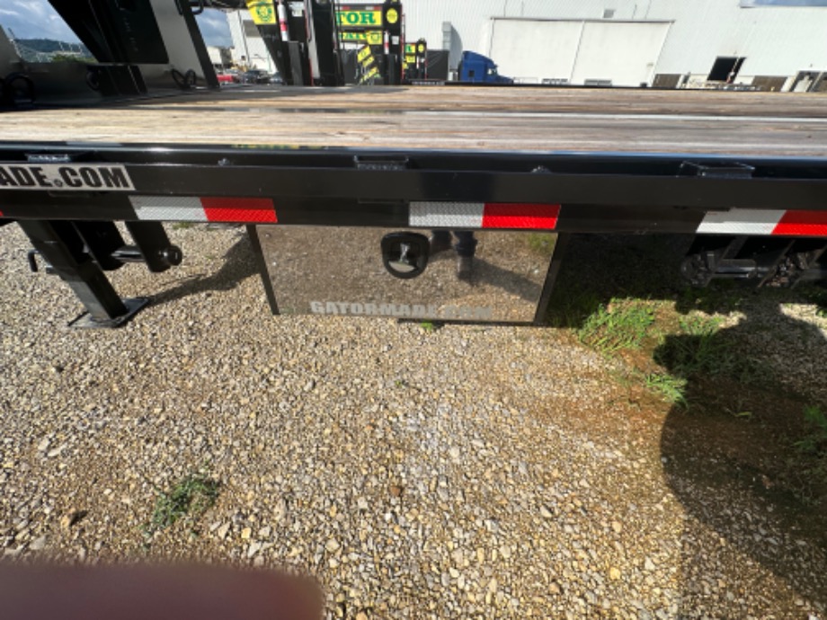 M10043 HotShot Trailers 