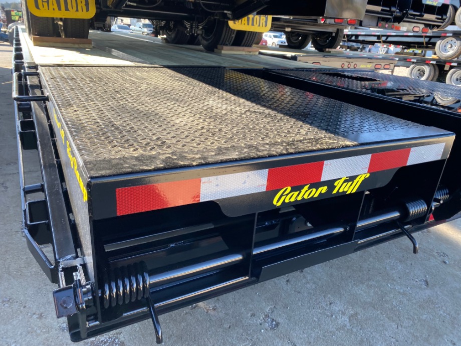 Gooseneck Trailer With Largest Carrying Capacity Gooseneck Trailers 