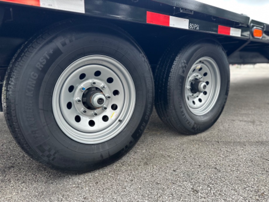 Non CDL Hot Shot 7k Dexter Axles Gooseneck Trailers 