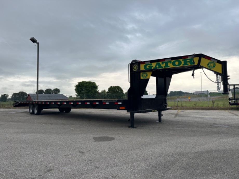 Non CDL Hot Shot 7k Dexter Axles Gooseneck Trailers 