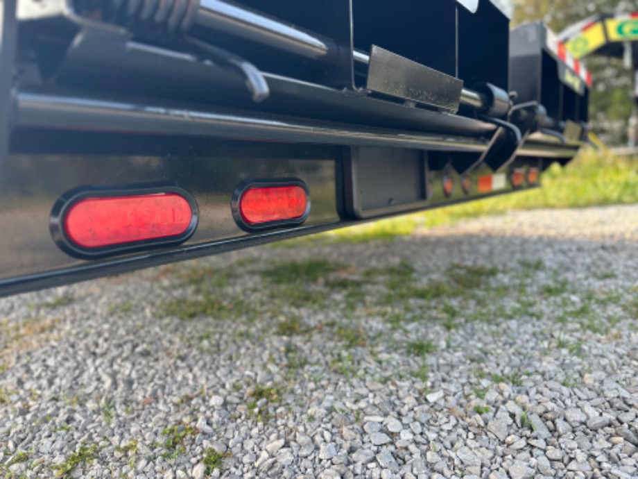 35+5 Elite Gooseneck 7 k Dexter Axles Gooseneck Trailers 