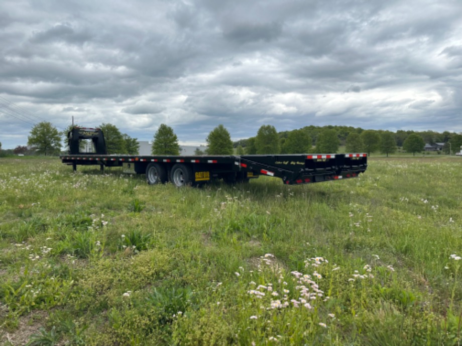 35+5 air ride elite gooseneck dual tandem Gooseneck Trailers 